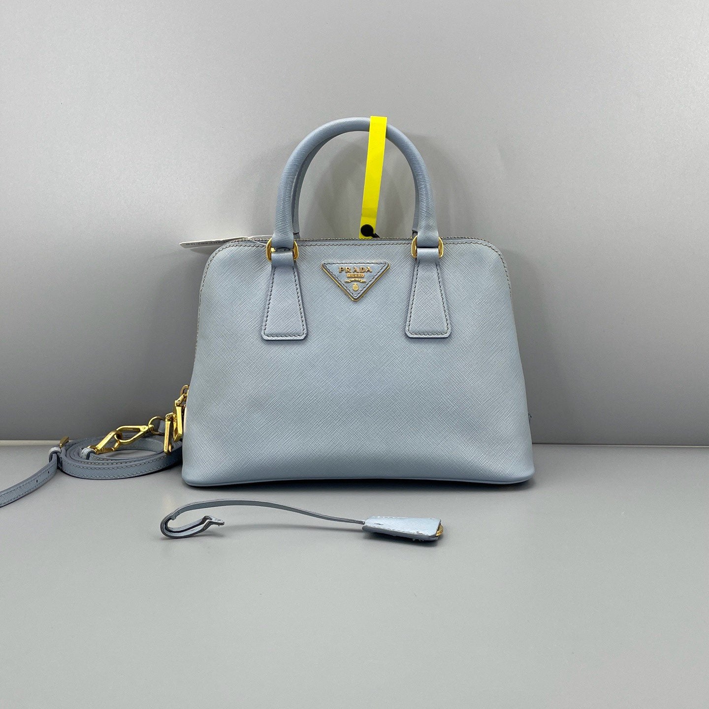 Prada - Galleria Saffiano Lux Tote - Saffiano leather - Haze Blue with Gold-Tone Hardware - (Small)