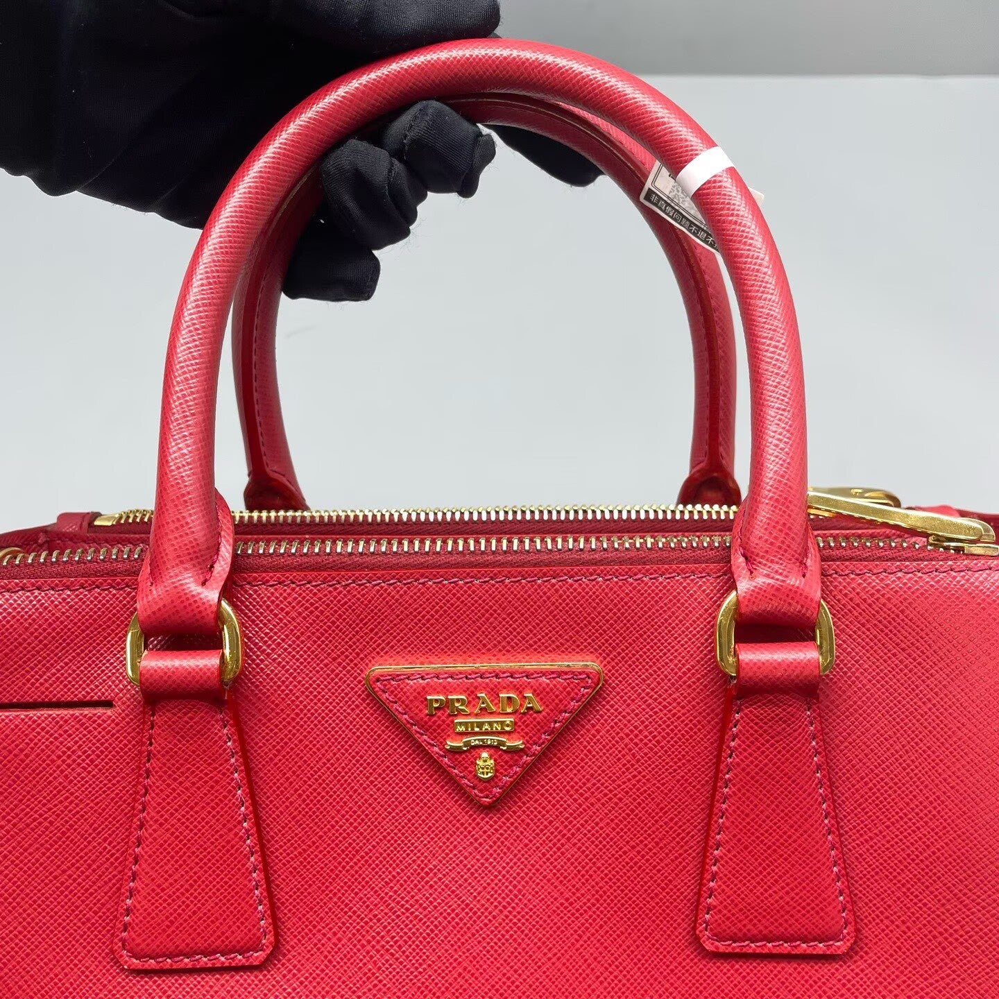 Prada - Galleria Saffiano Lux Tote - Saffiano leather - Red with Gold-Tone Hardware - (small)
