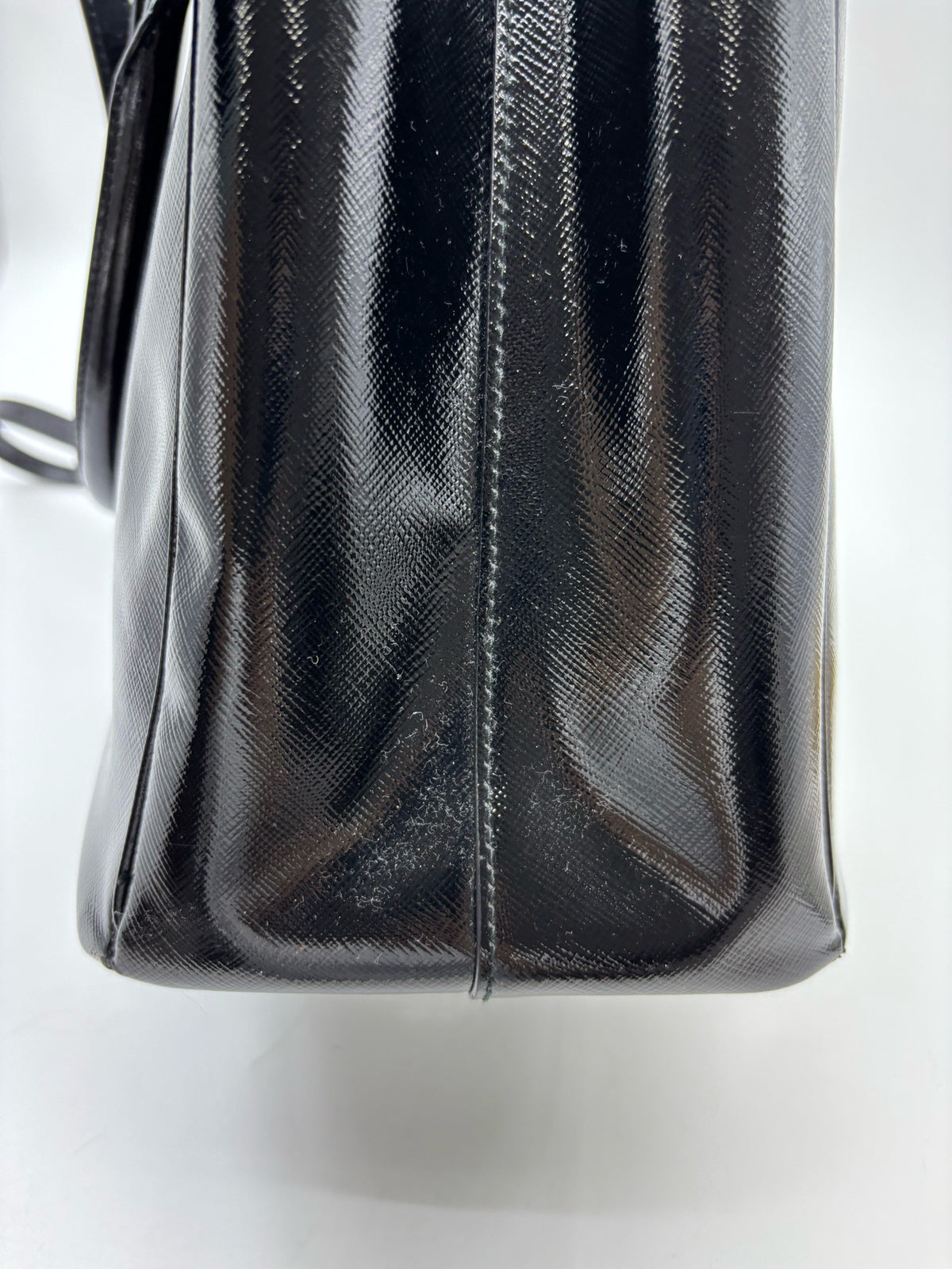 Prada - Galleria Saffiano - Patent leather - Black