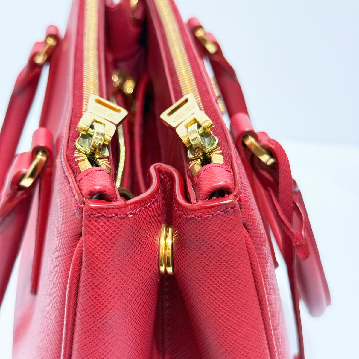 Prada - Galleria Small - Leather - Red - (small)
