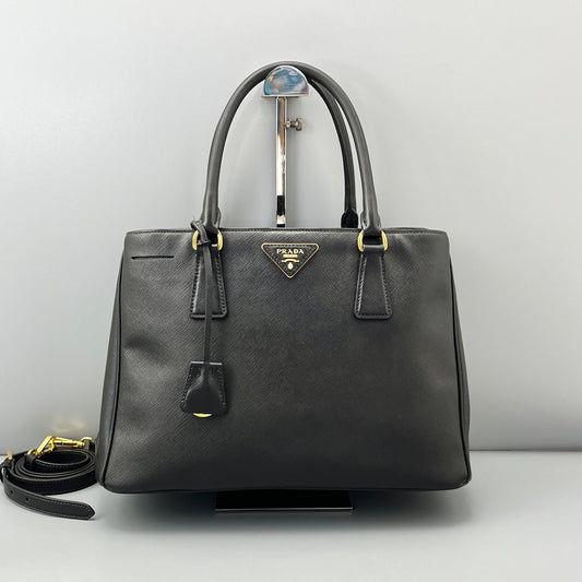 Prada - Galleria Tote - Leather - Black - (large)