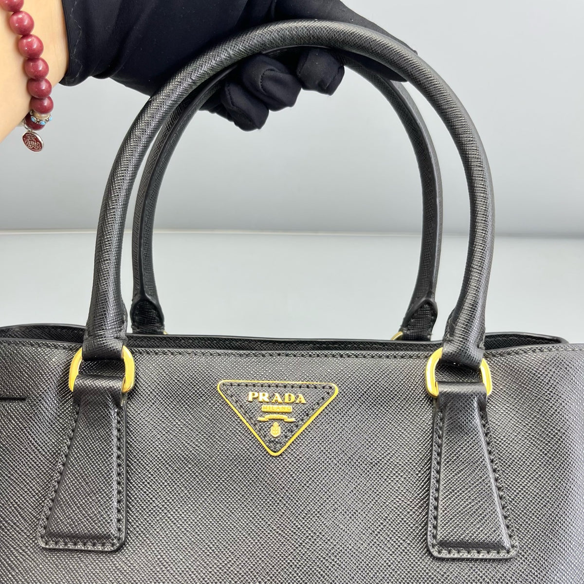 Prada - Galleria Tote - Leather - Black - (medium)