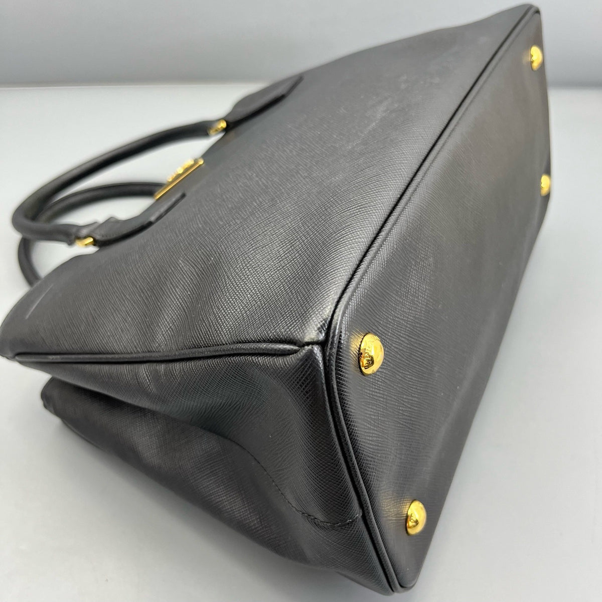 Prada - Galleria Tote - Leather - Black - (medium)