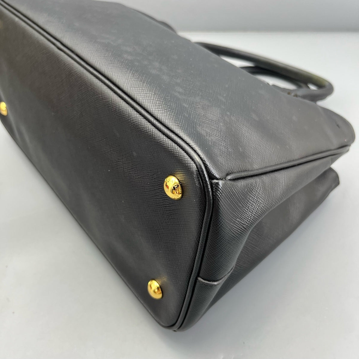 Prada - Galleria Tote - Leather - Black - (medium)
