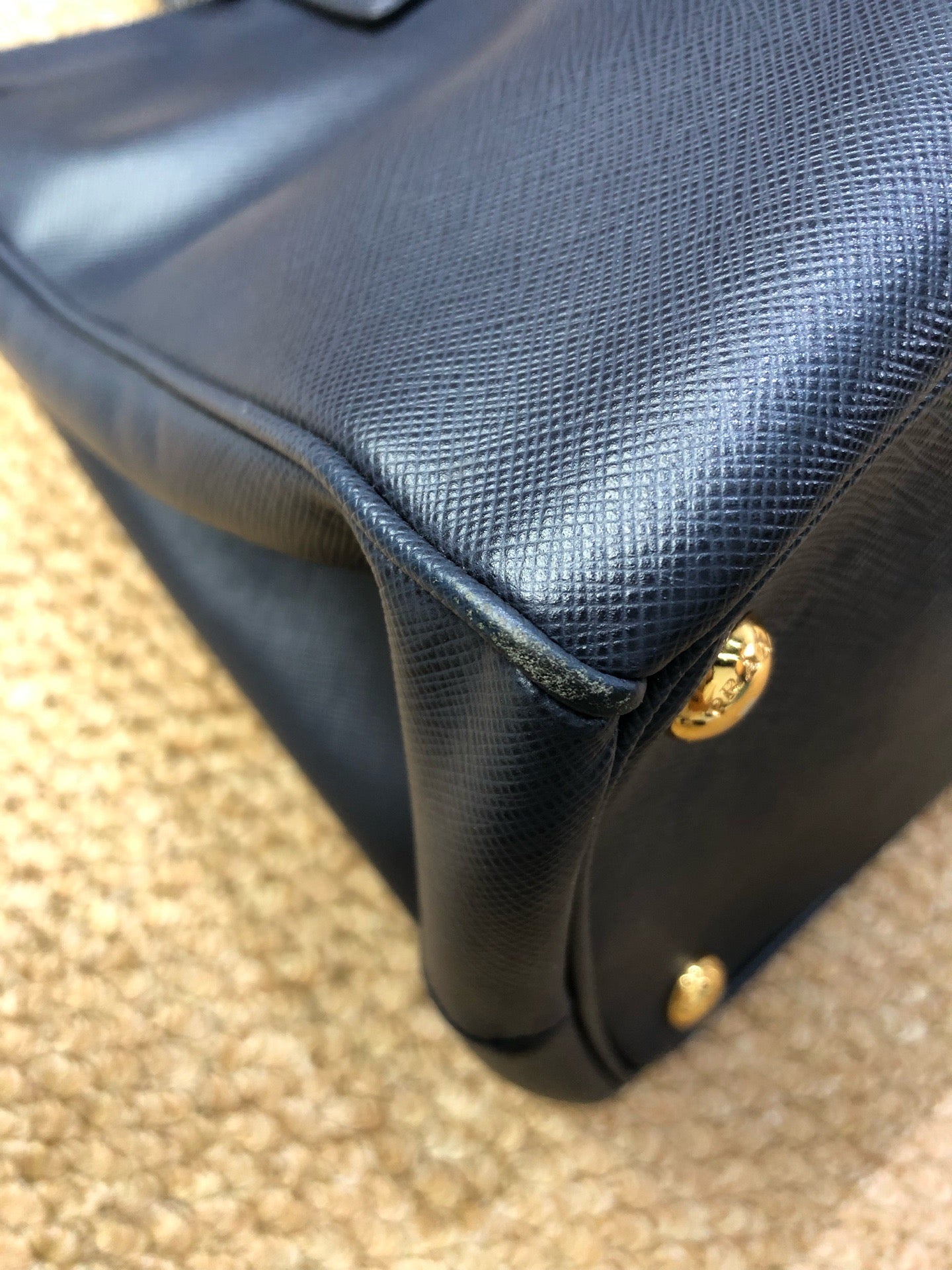 Prada - Gallerria - Leather - Blue - (medium)