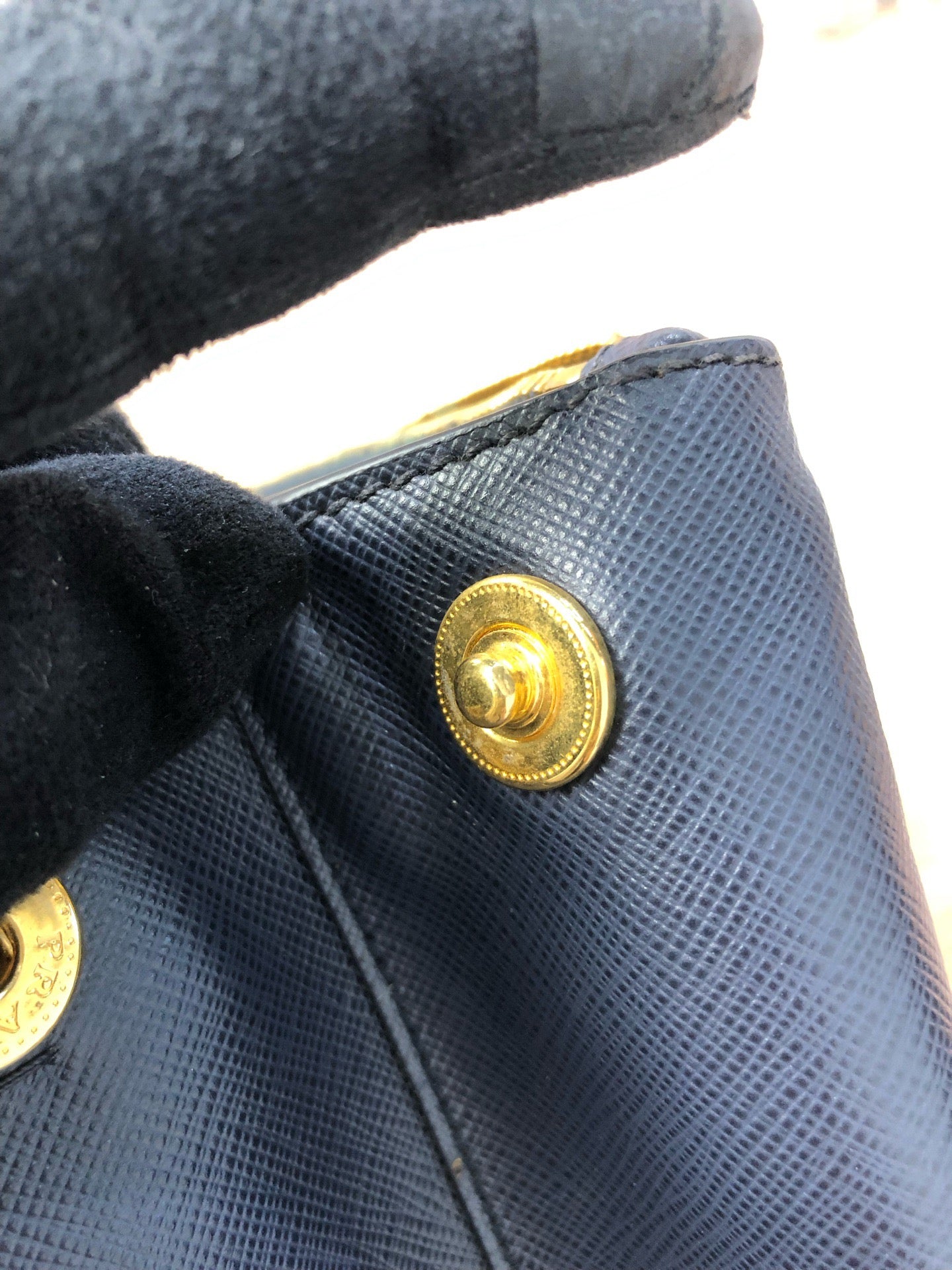 Prada - Gallerria - Leather - Blue - (medium)