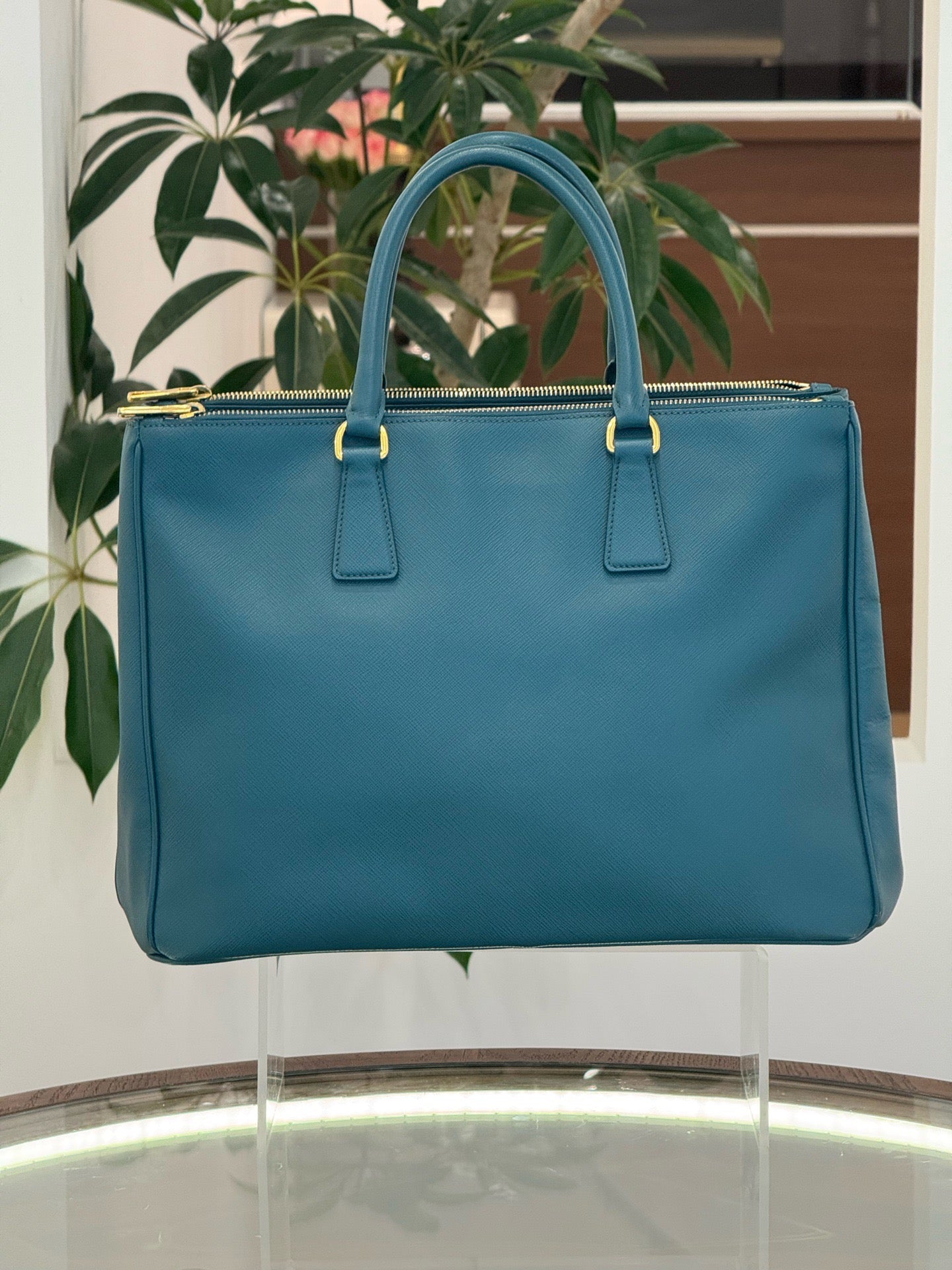 Prada - Gatje - Leather - Blue - (large)