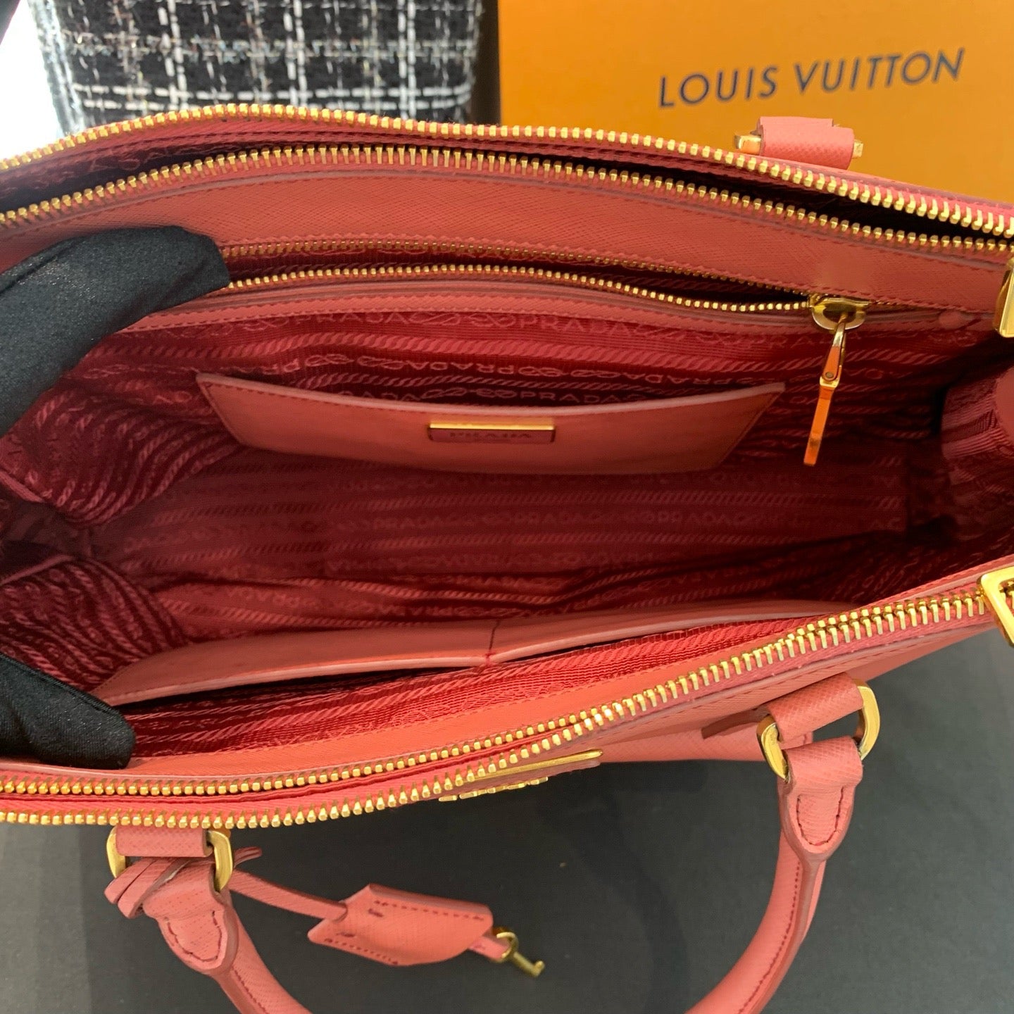Prada - Gattoni - Leather - Pink - (medium)