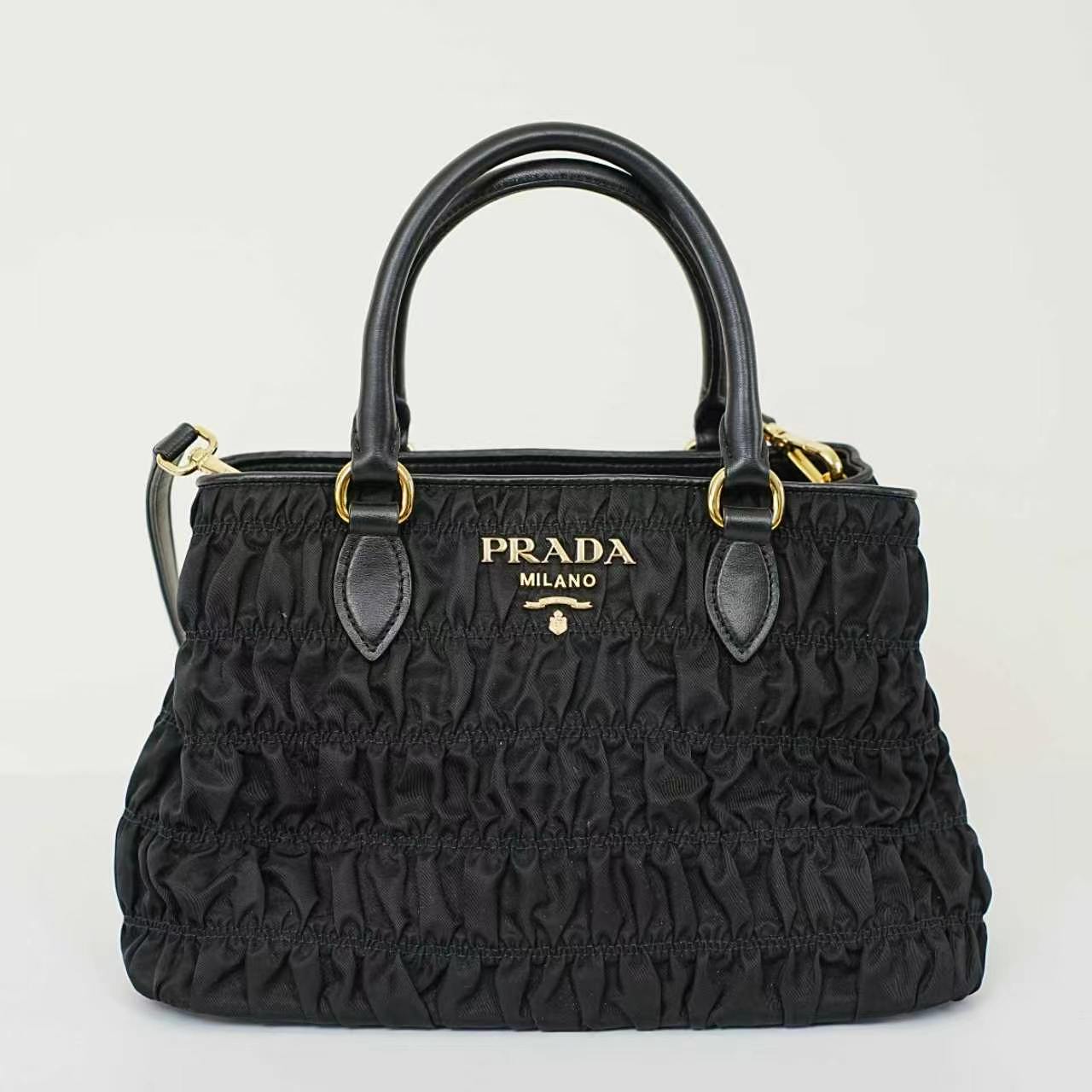 Prada - Gaufre - Cloth - Black - (medium)