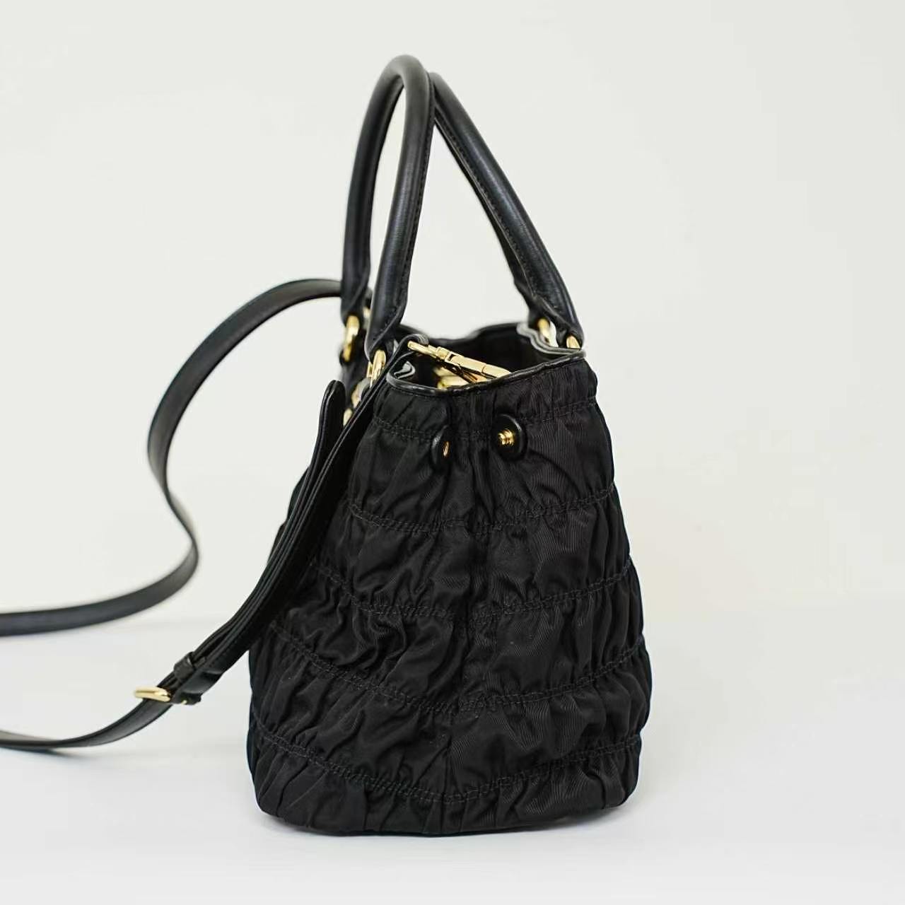 Prada - Gaufre - Cloth - Black - (medium)