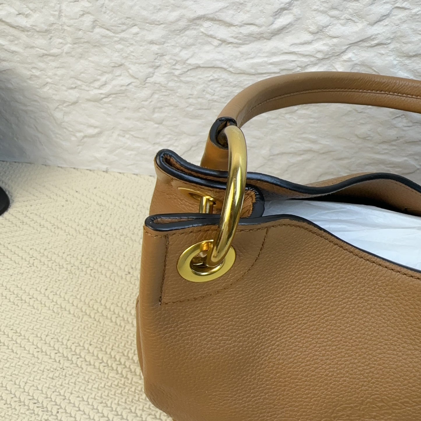 Prada - Hobo Bag - Leather - Brown - (Medium)