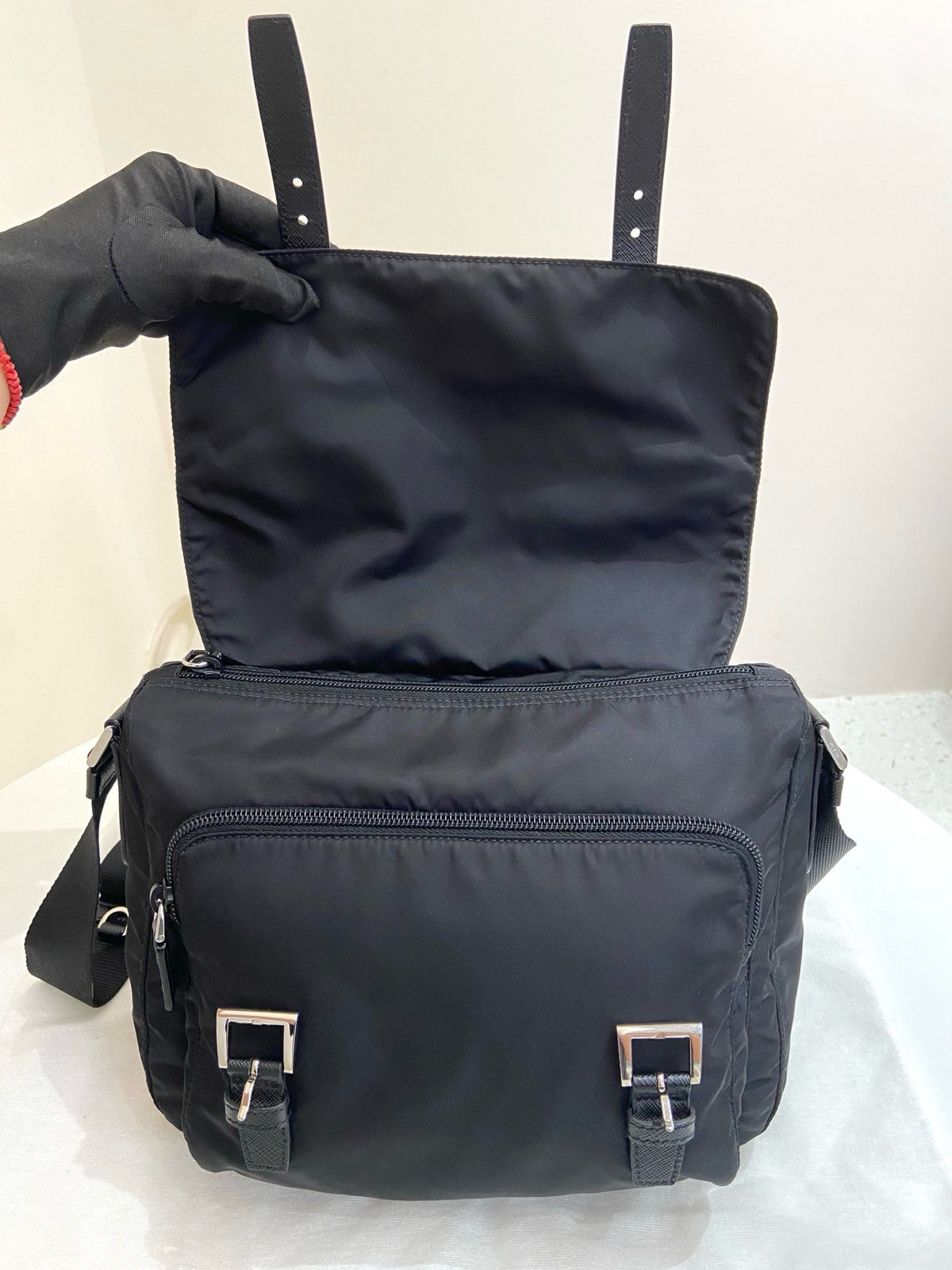Prada - Messenger Bag - Nylon - Black - (medium)