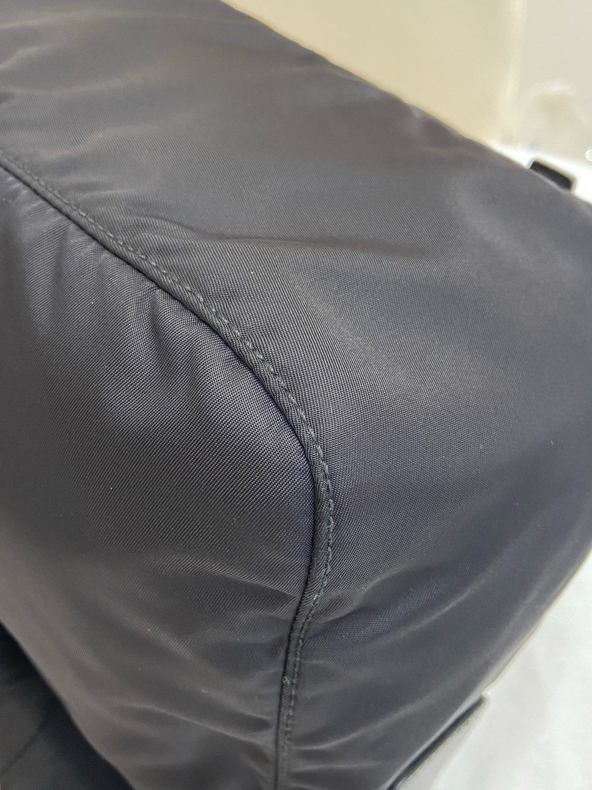 Prada - Messenger Bag - Nylon - Black - (medium)