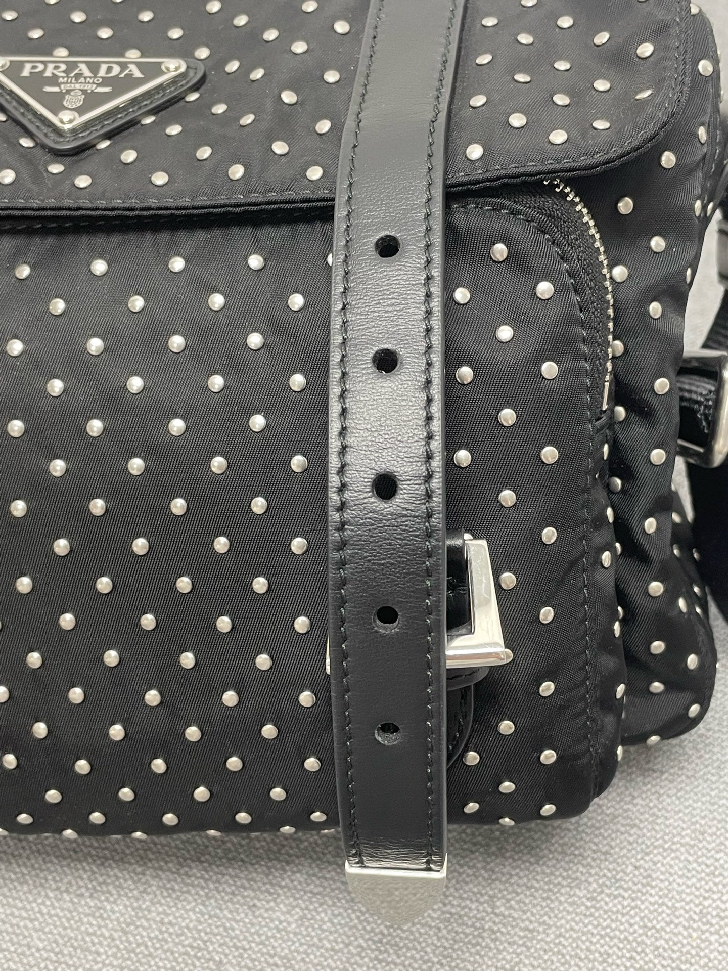 Prada - Messenger Bag - Polyamide - Black - (small)