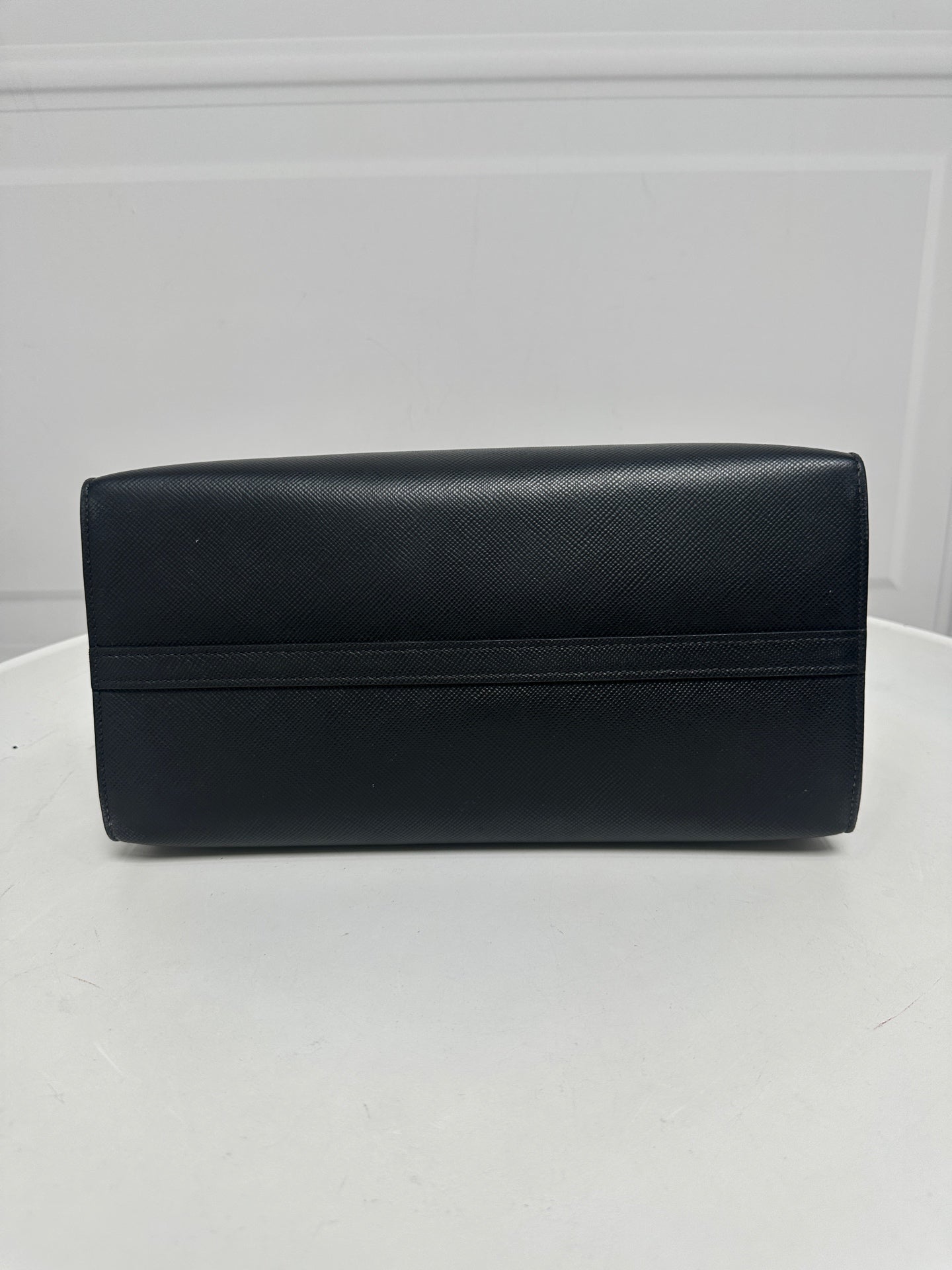 Prada - Monochrome - Leather - Black - (medium)