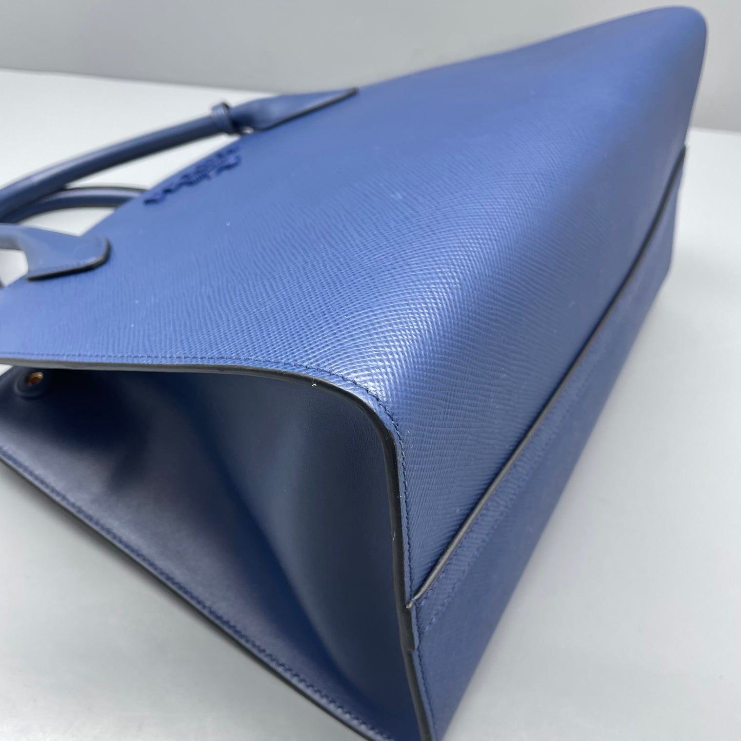 Prada - Monochrome - Leather - Blue - (Medium)