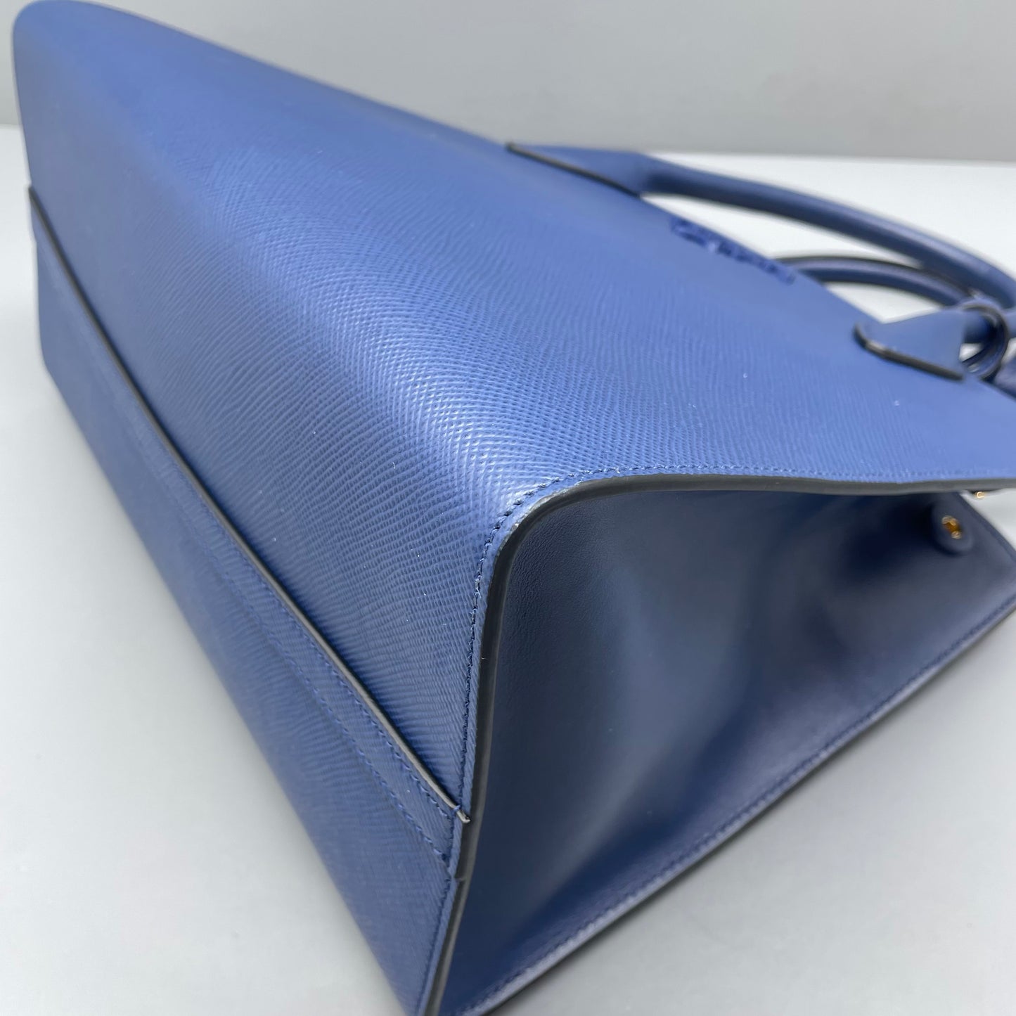 Prada - Monochrome - Leather - Blue - (Medium)