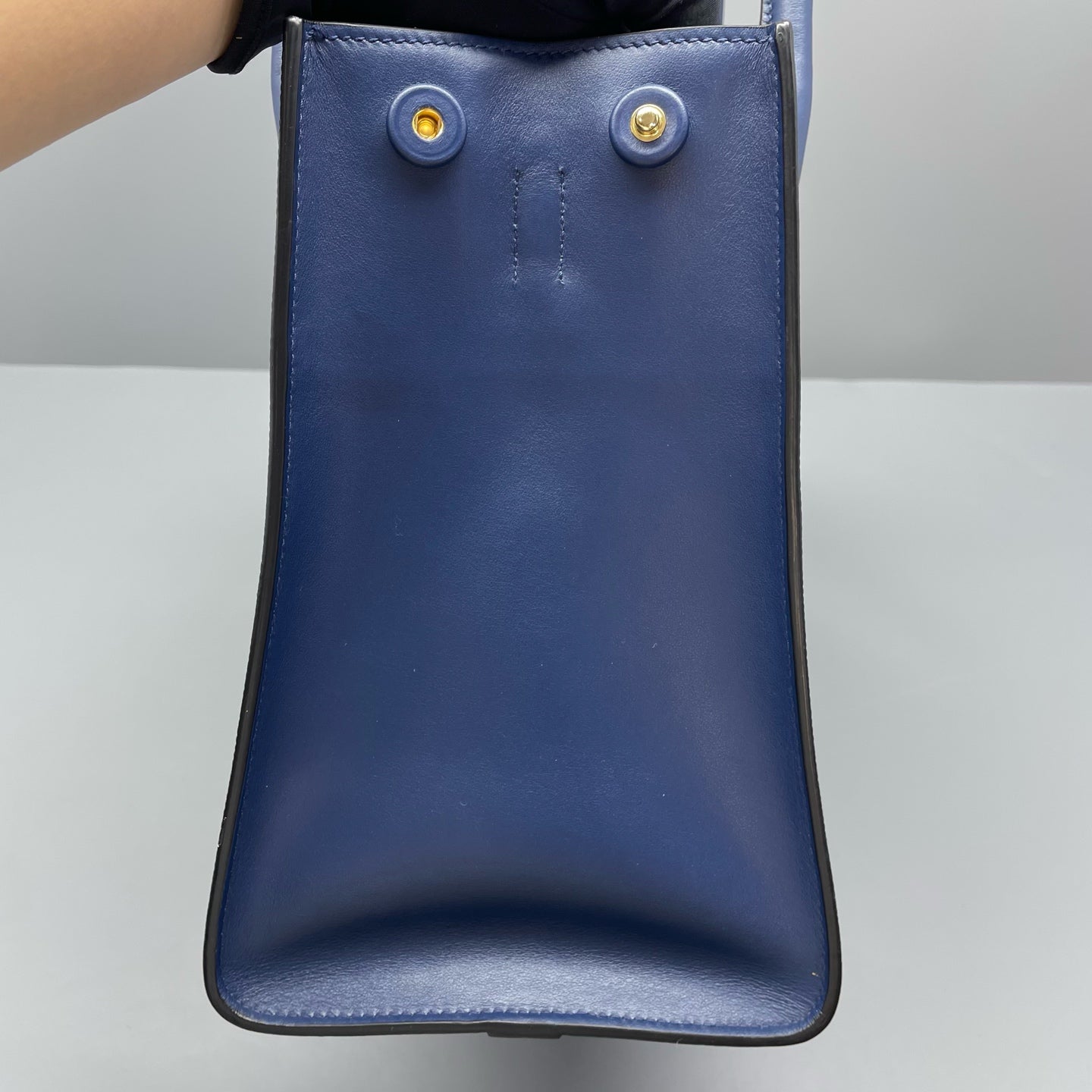 Prada - Monochrome - Leather - Blue - (medium)