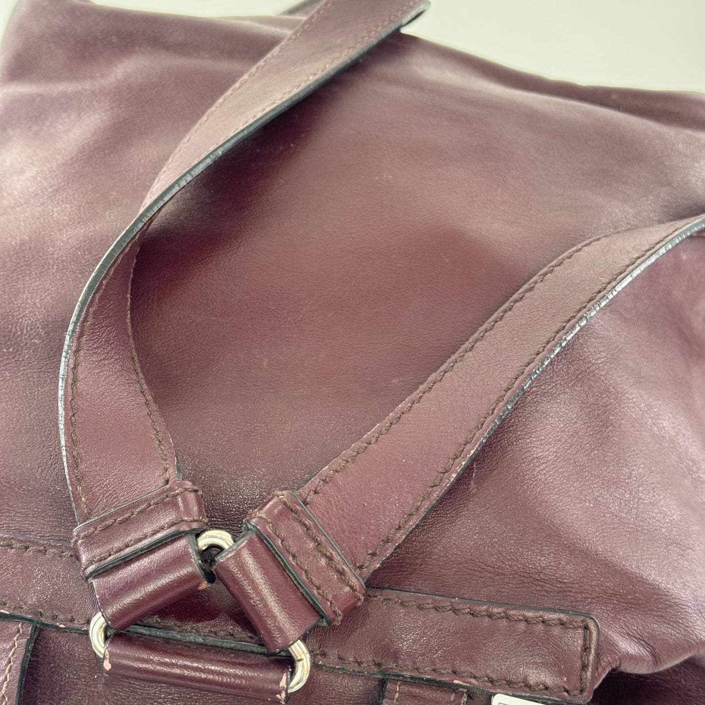 Prada - N/A - Leather - Burgundy - (Medium)