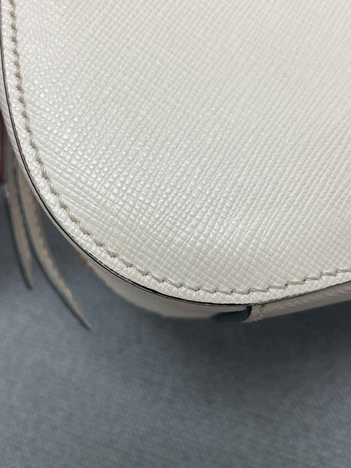 Prada - Odette - Leather - Beige - (mini)