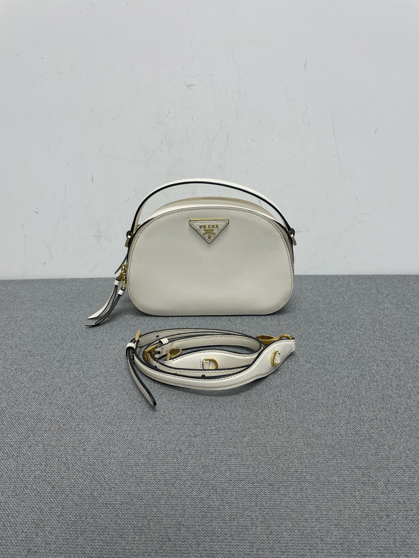 Prada - Odette - Leather - White - (small)