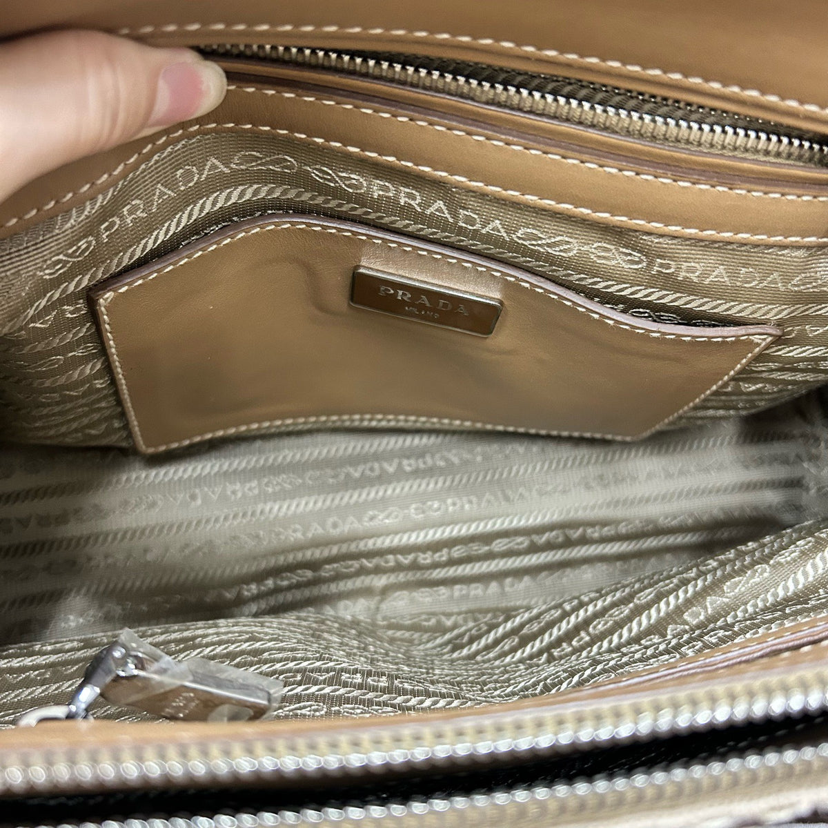Prada - Other - Cloth - Beige - (medium)