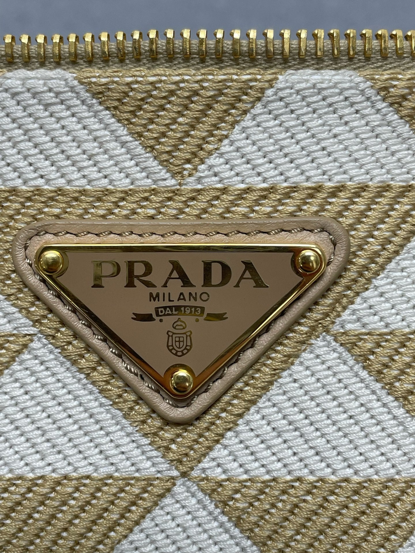Prada - Other - Cloth - Beige - (mini)