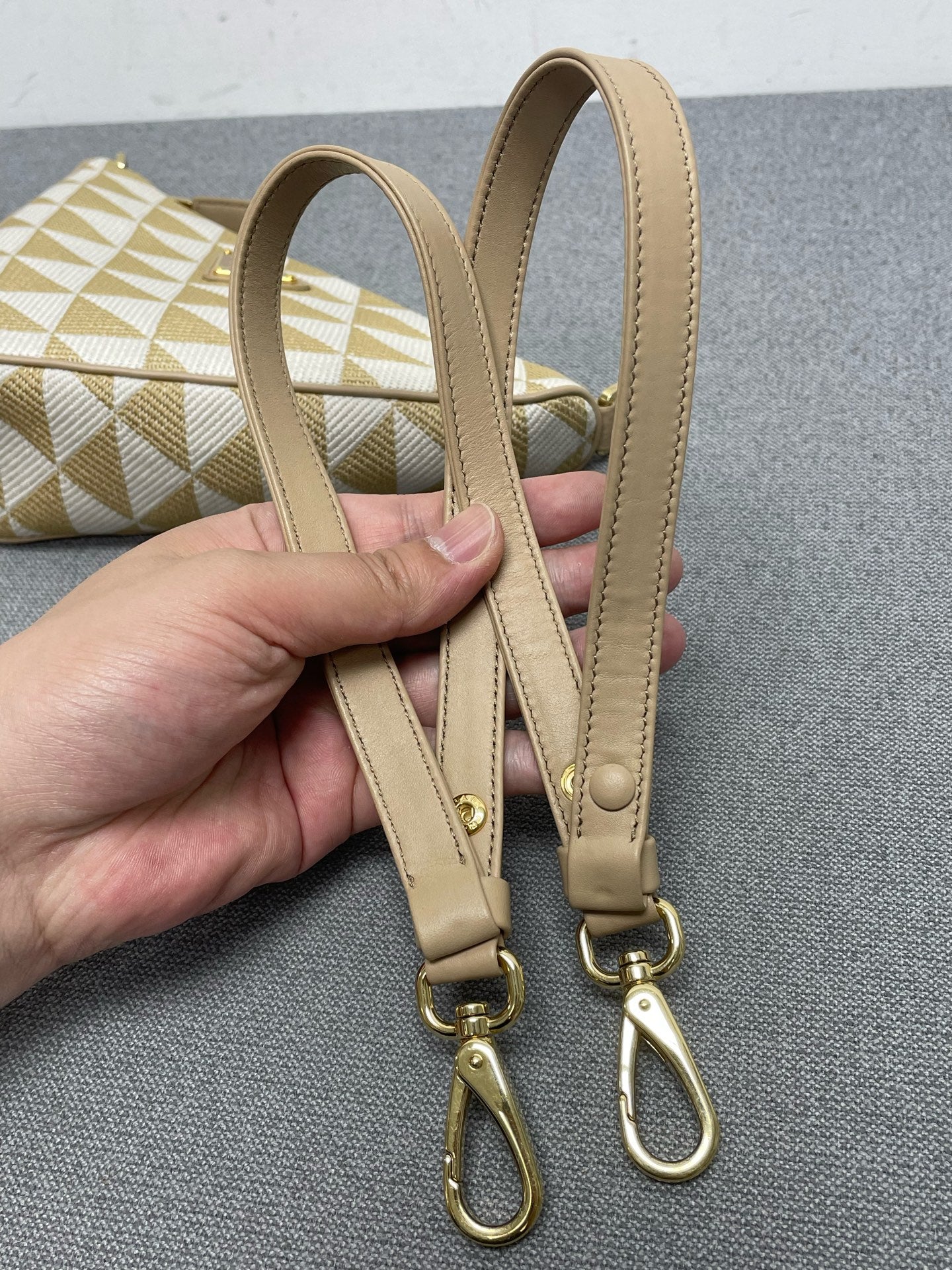 Prada - Other - Cloth - Beige - (mini)
