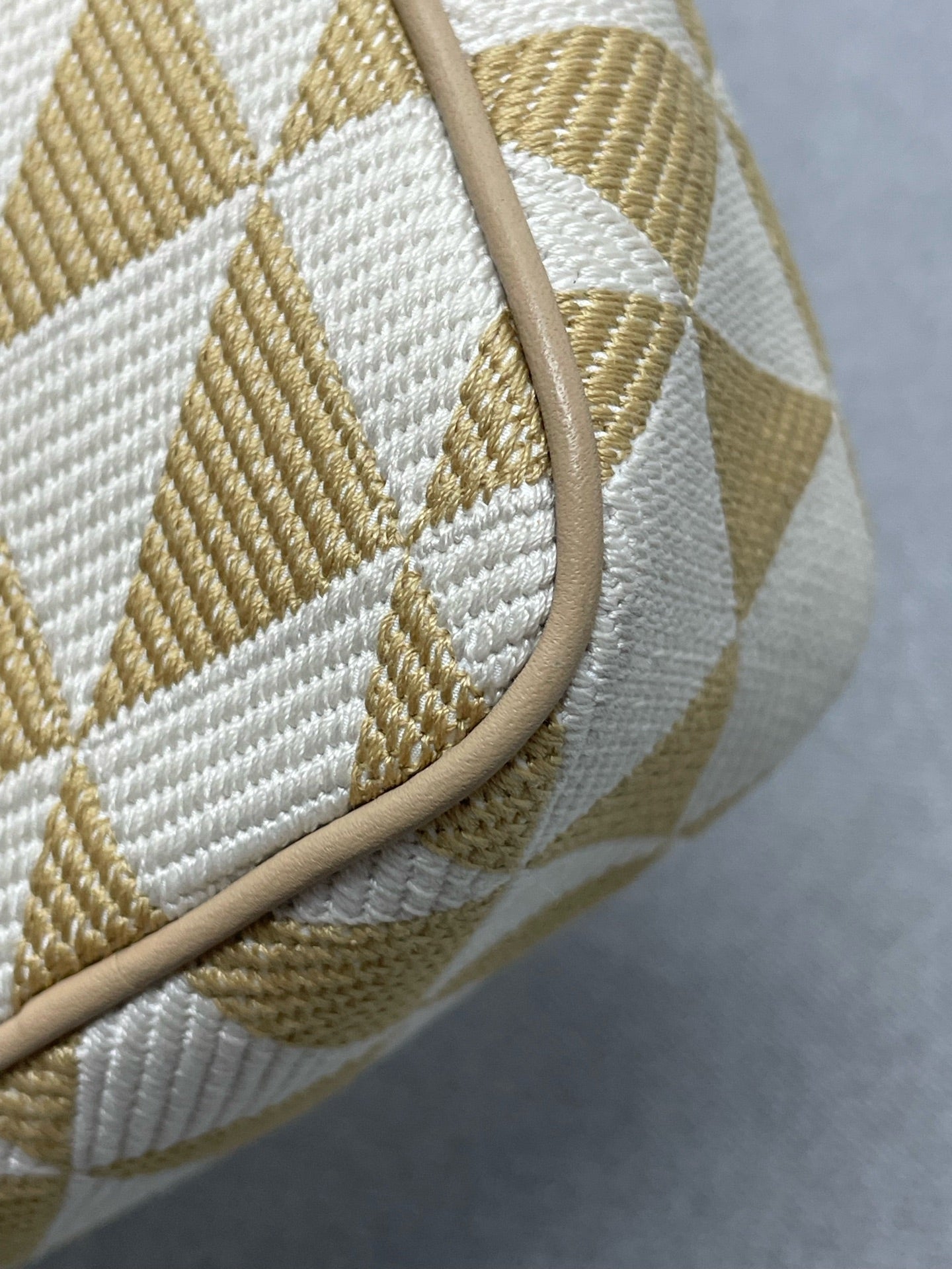 Prada - Other - Cloth - Beige - (mini)