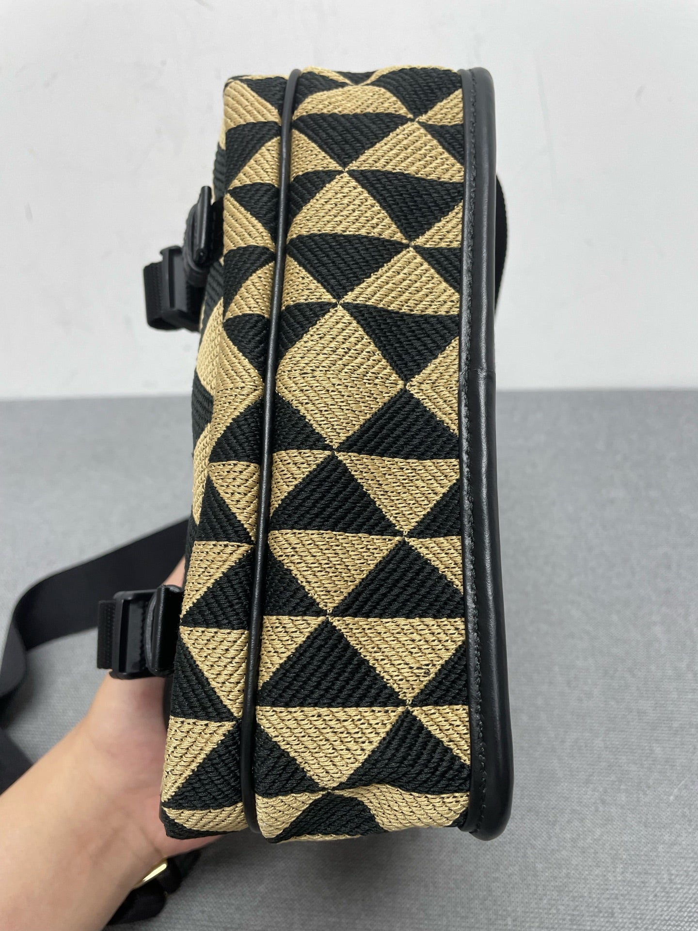 Prada - Other - Cloth - Black - (small)