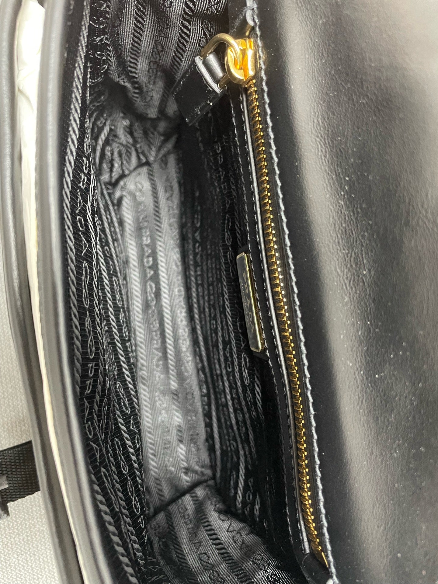 Prada - Other - Cloth - Black - (small)