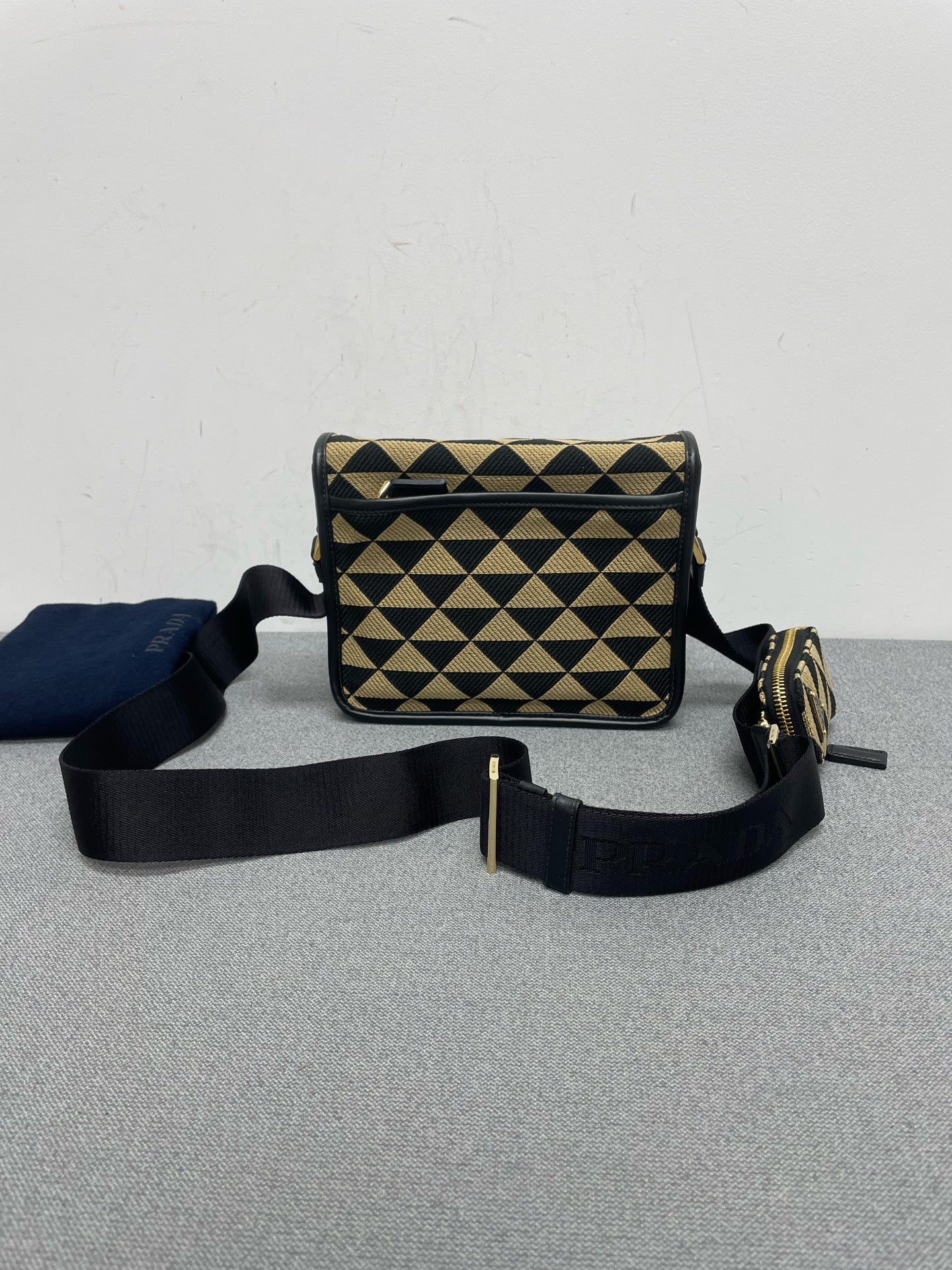 Prada - Other - Cloth - Multicolour - (small)