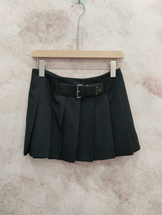Prada - Other - Leather - Black - (36)