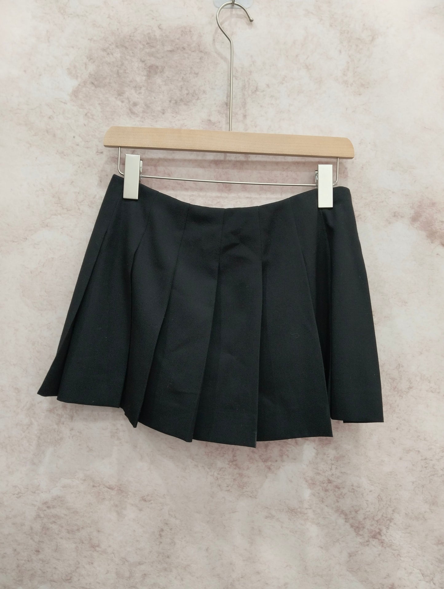 Prada - Other - Leather - Black - (36)