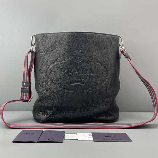Prada - Other - Leather - Black - (medium)