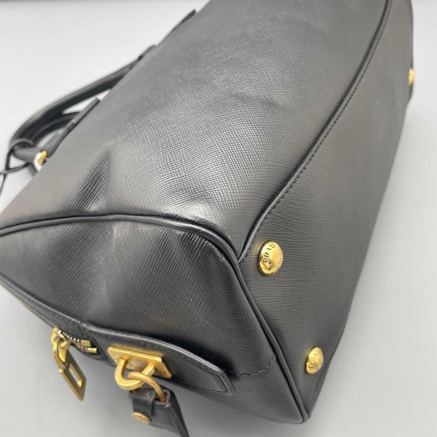 Prada - Other - Leather - Black - (Medium)