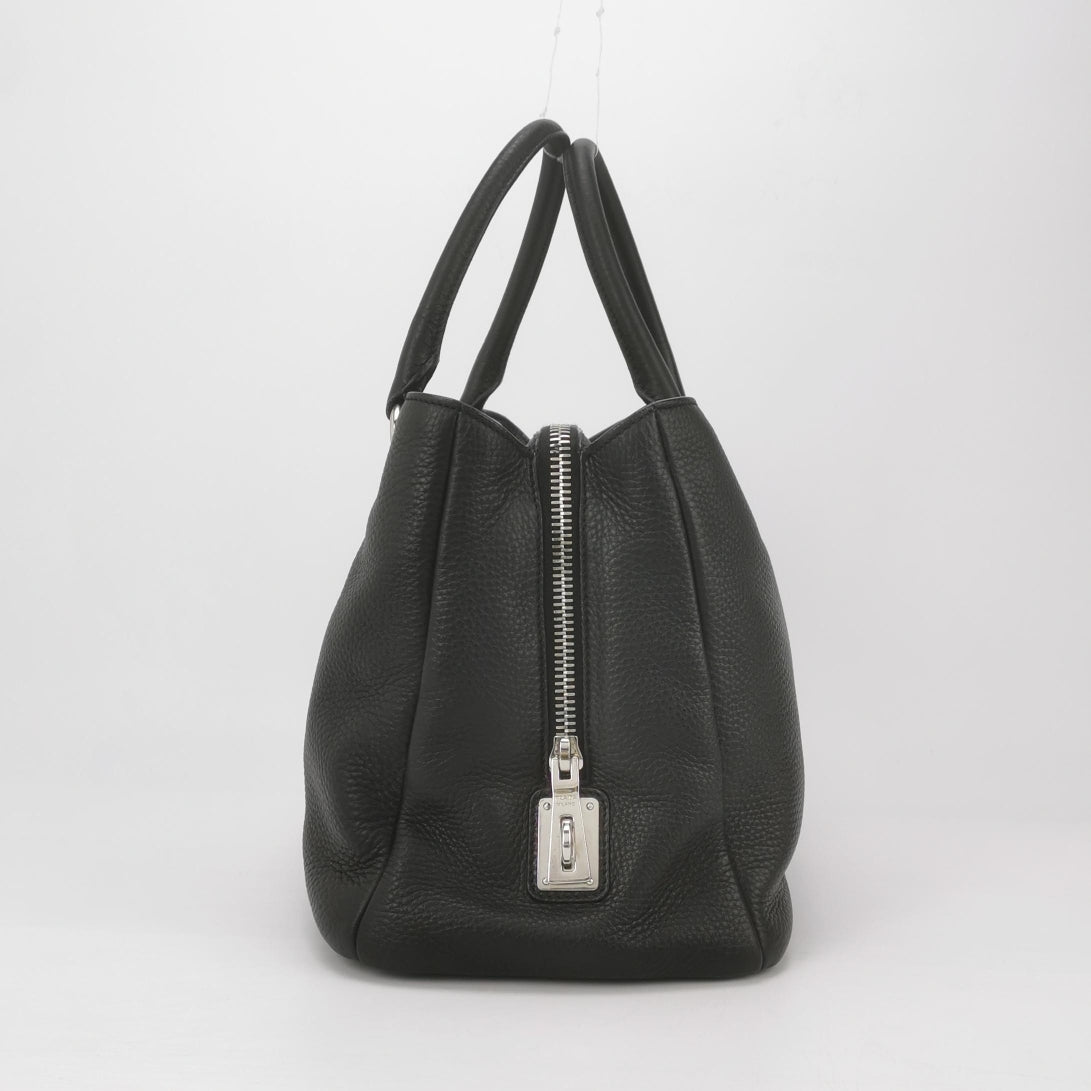 Prada - Other - Leather - Black - (Medium)