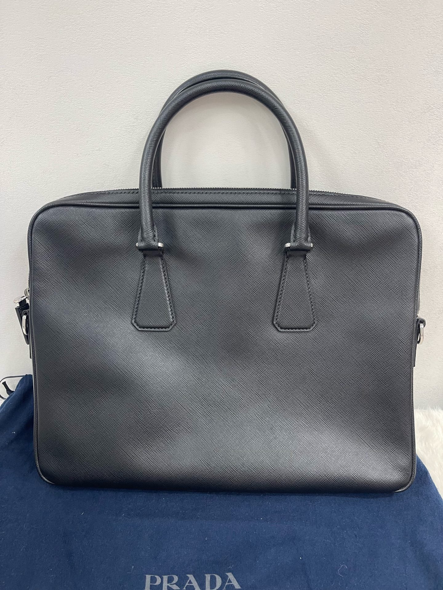 Prada - Other - Leather - Black - (medium)