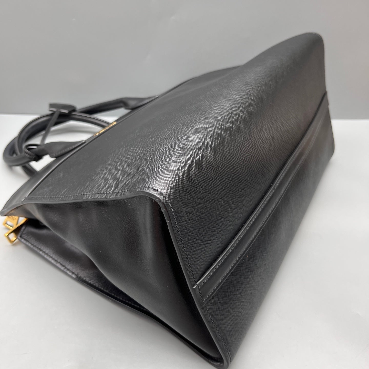 Prada - Other - Leather - Black - (medium)