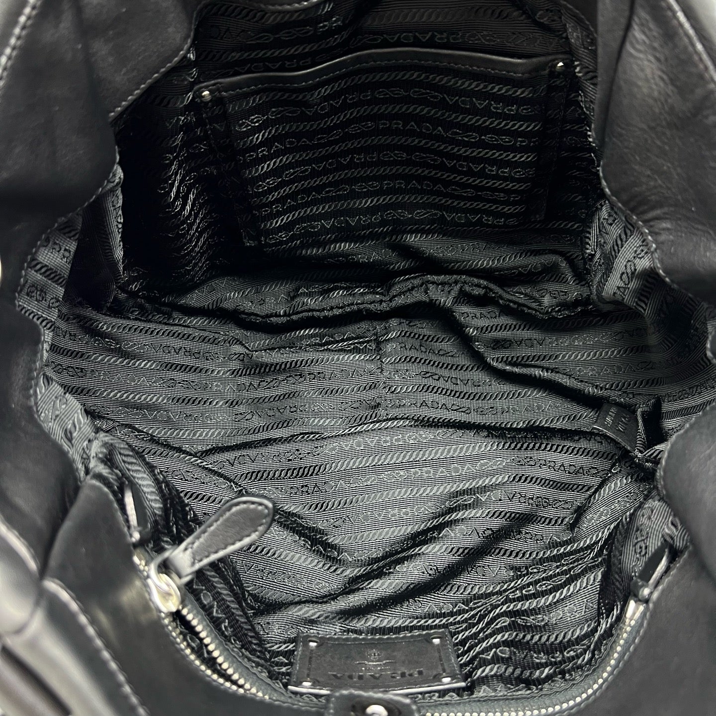 Prada - Other - Leather - Black - (medium)