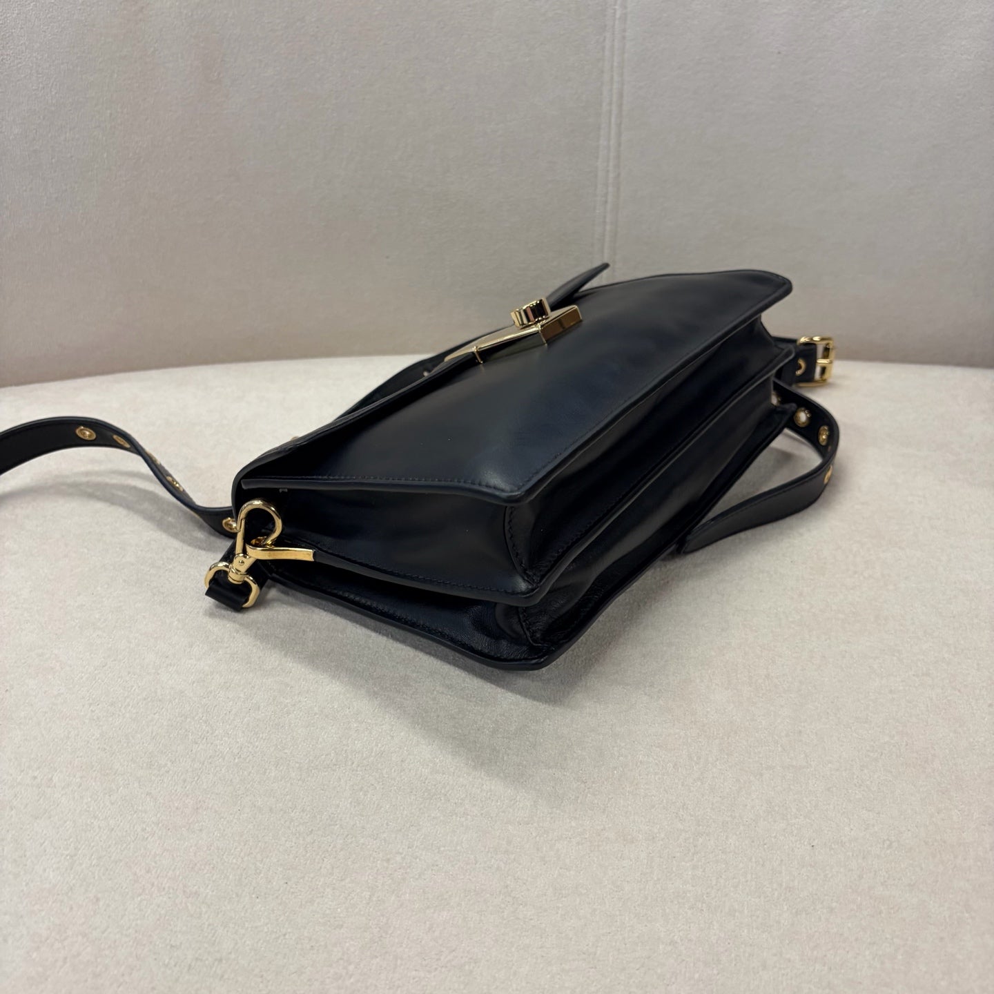 Prada - Other - Leather - Black - (medium)