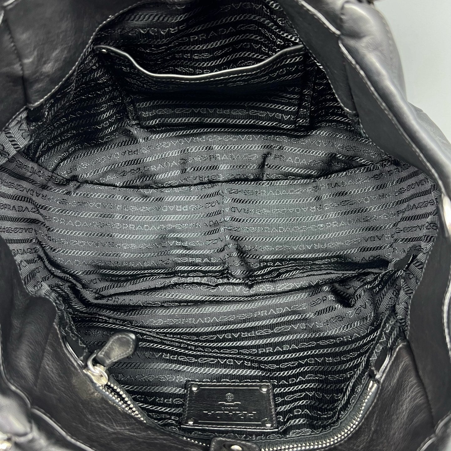 Prada - Other - Leather - Black - (medium)