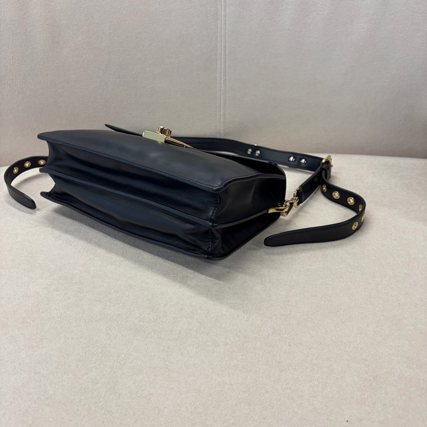 Prada - Other - Leather - Black - (medium)