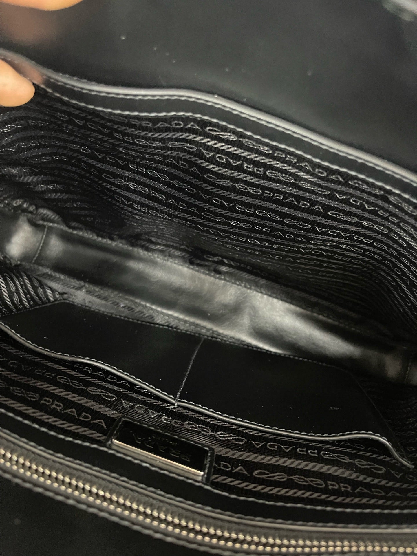 Prada - Other - Leather - Black - (medium)