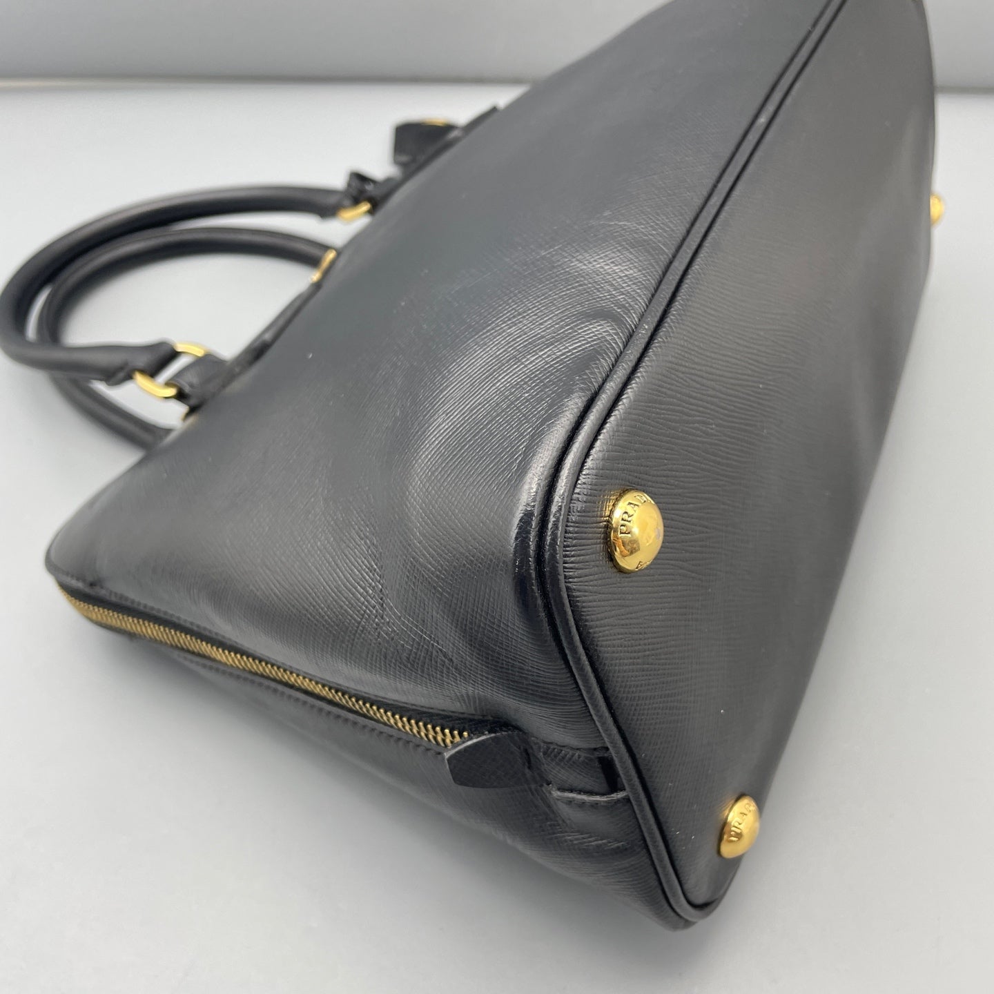 Prada - Other - Leather - Black - (medium)