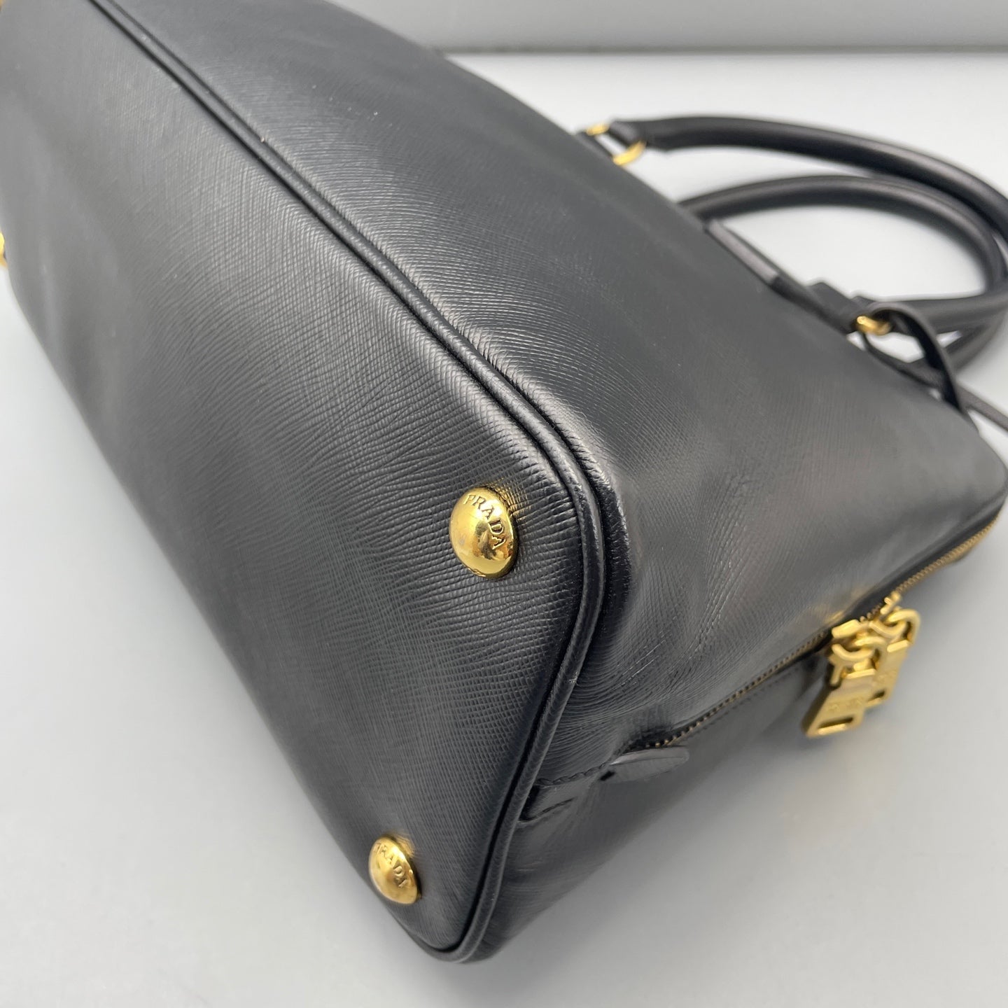 Prada - Other - Leather - Black - (medium)