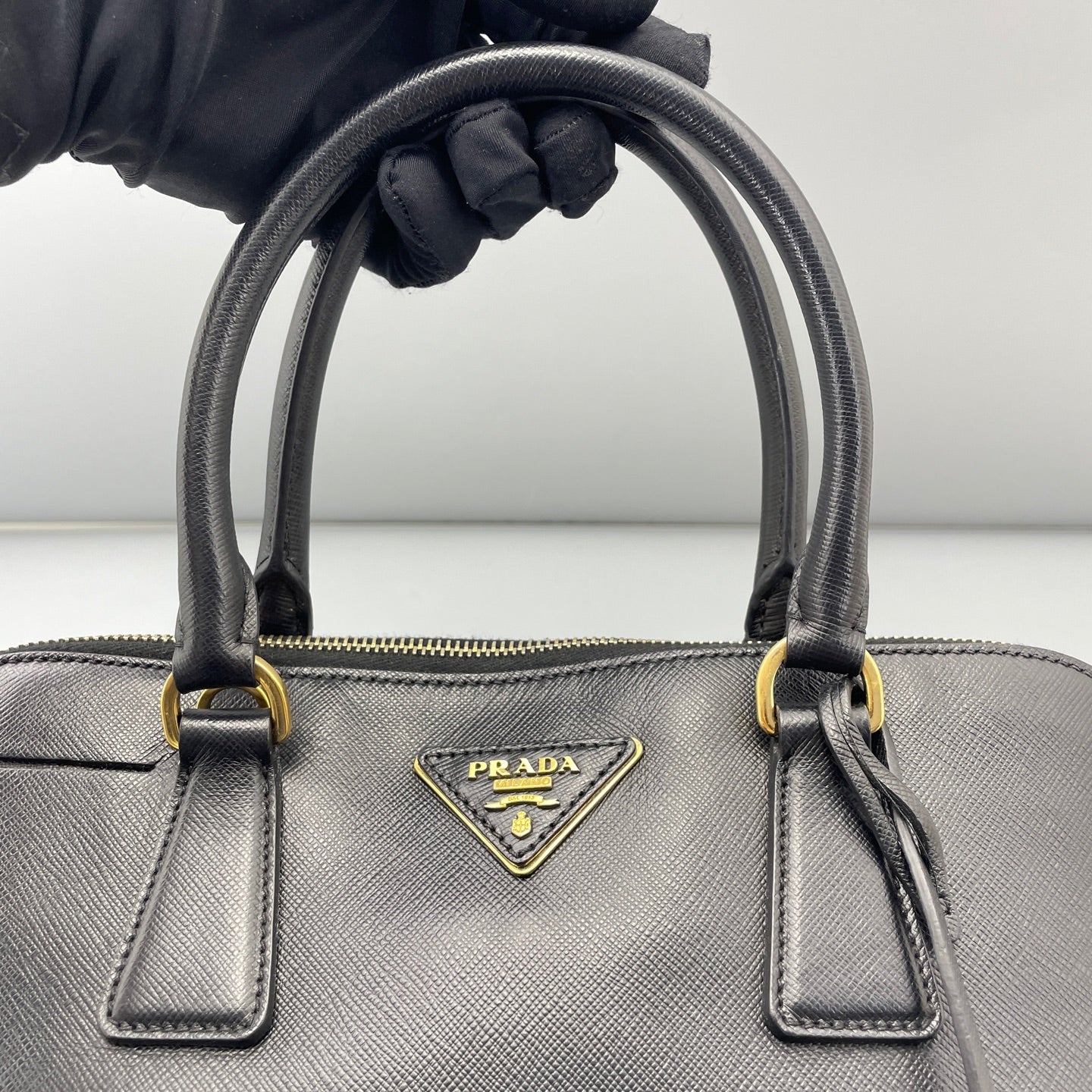 Prada - Other - Leather - Black - (medium)