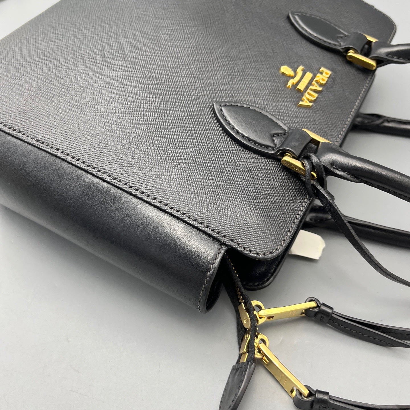 Prada - Other - Leather - Black - (medium)
