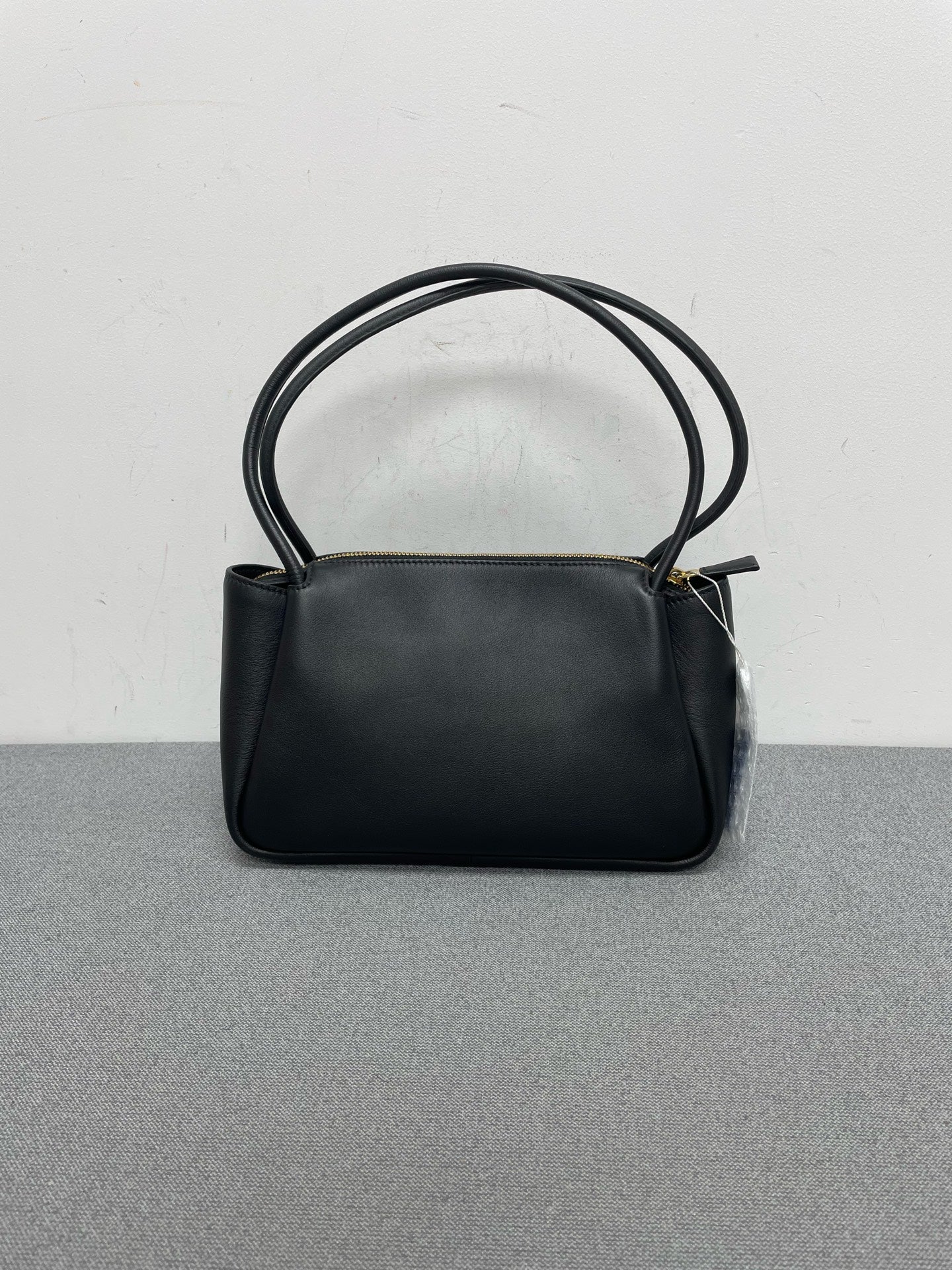 Prada - Other - Leather - Black - (small)