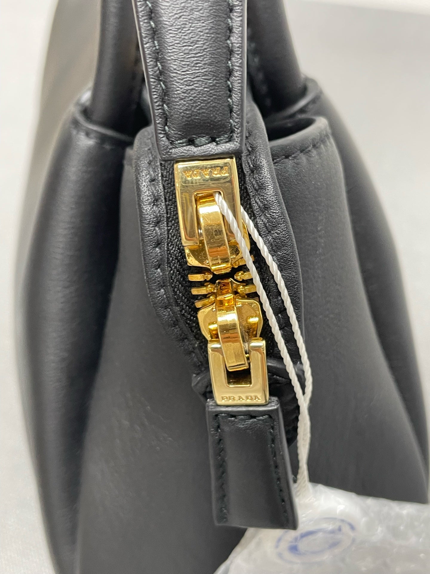Prada - Other - Leather - Black - (small)